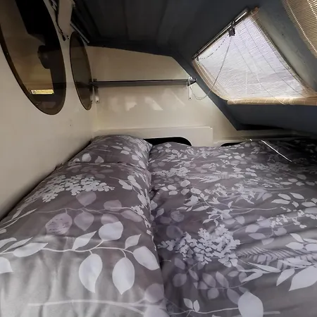 Bateau Catamaran Aventure - Dormez Sur L'eau Πλωτό κατάλυμα